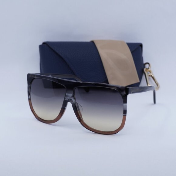 Loewe LW40001F 20B Filipa Sunglasses Transparent Grey Square Frame, Smoke Lenses